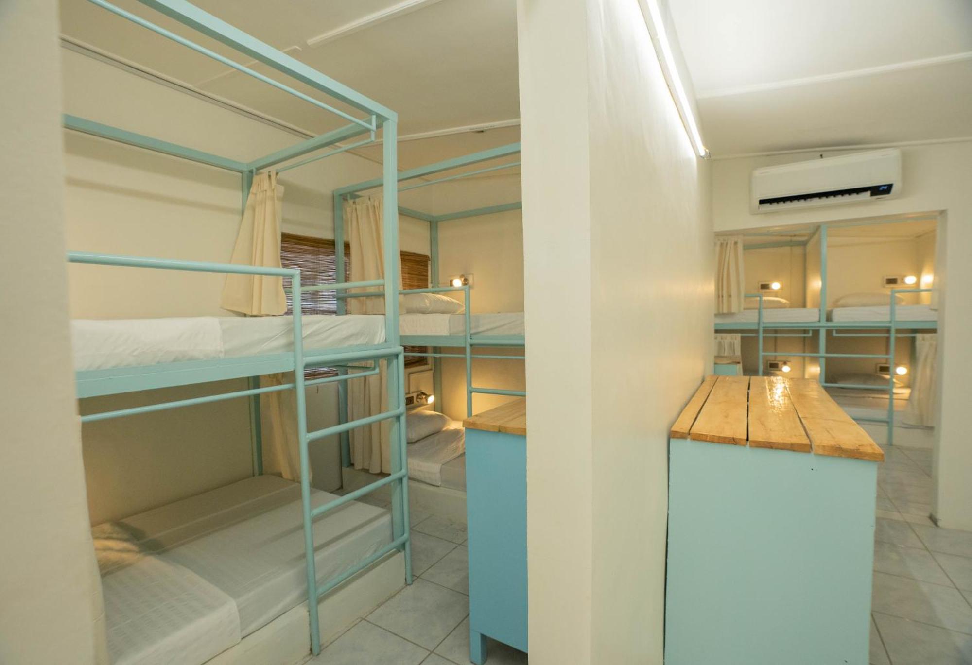 Mad Monkey Panglao Hostel ภายนอก รูปภาพ